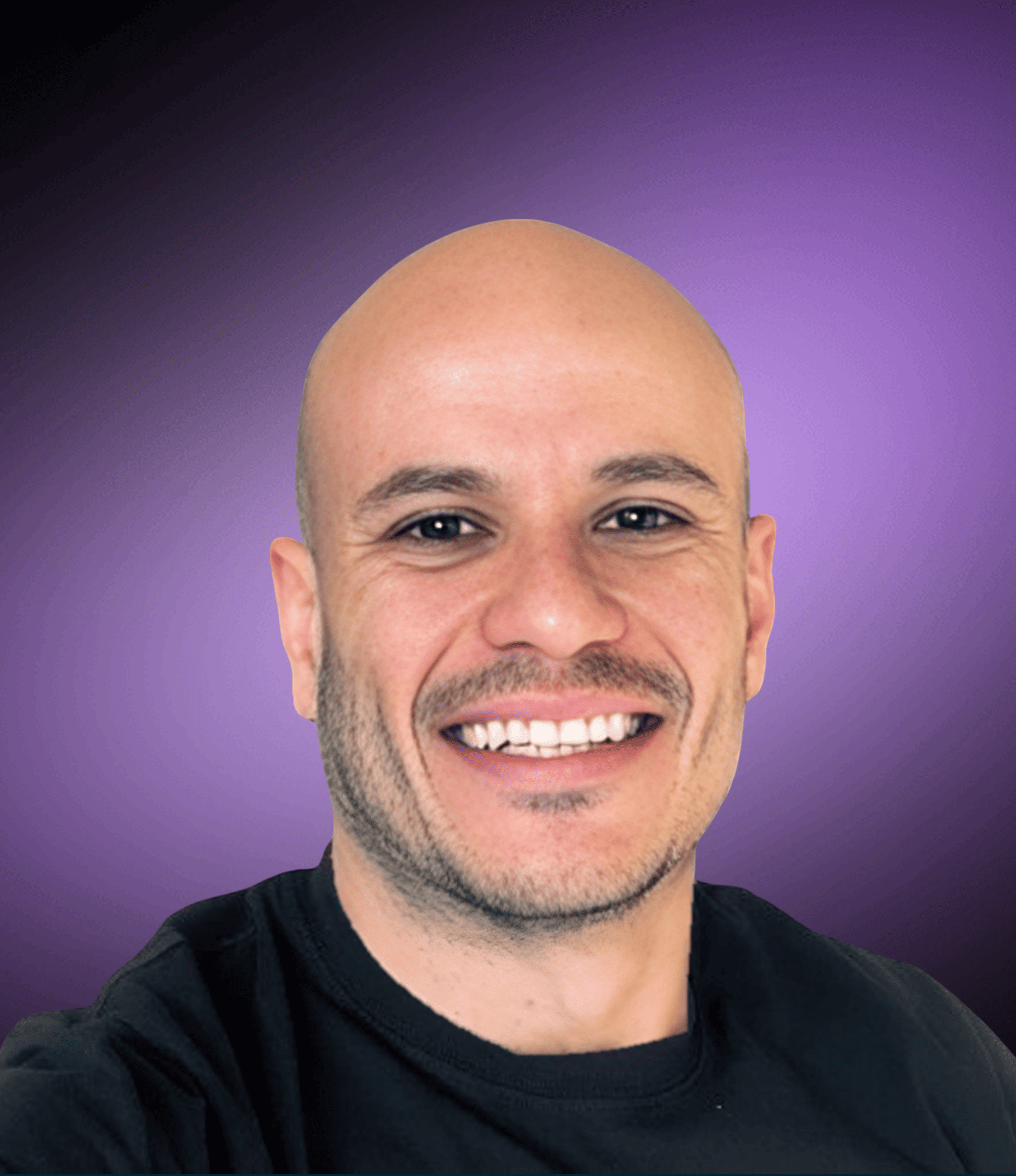 Portrait of Epi Neto, founder of Raccoonix